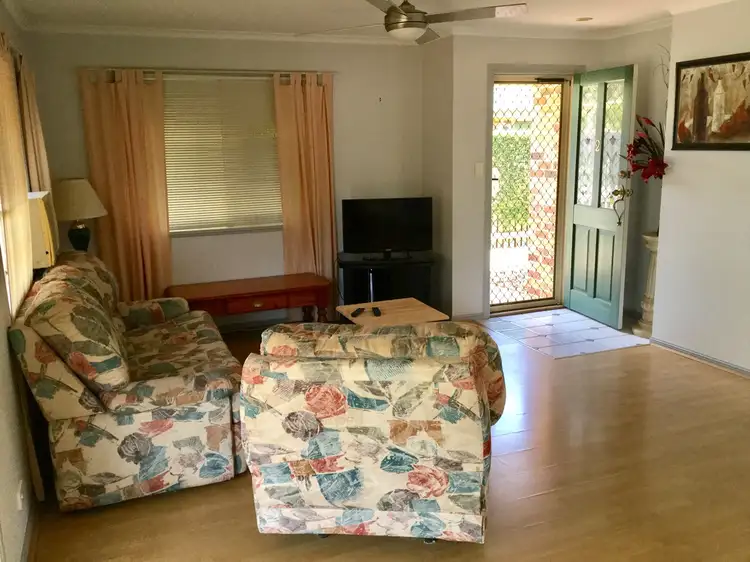 Third view of Homely unit listing, 2/11-15 Myra Street, Birkdale QLD 4159