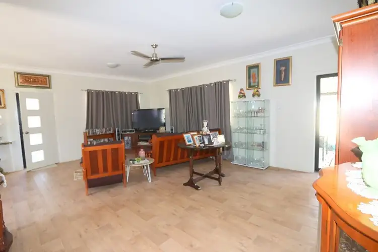 Seventh view of Homely house listing, 3 Roseanne Road, Emerald QLD 4720