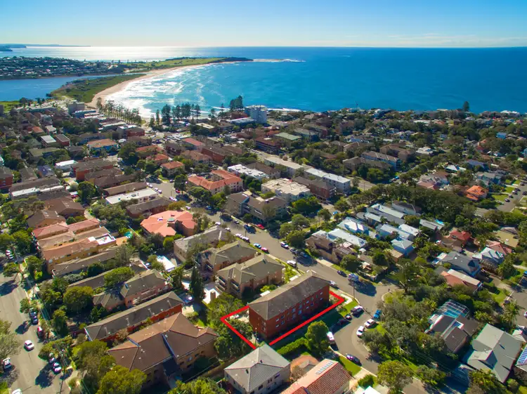 Second view of Homely apartment listing, 4/52 Cassia Street, Dee Why NSW 2099