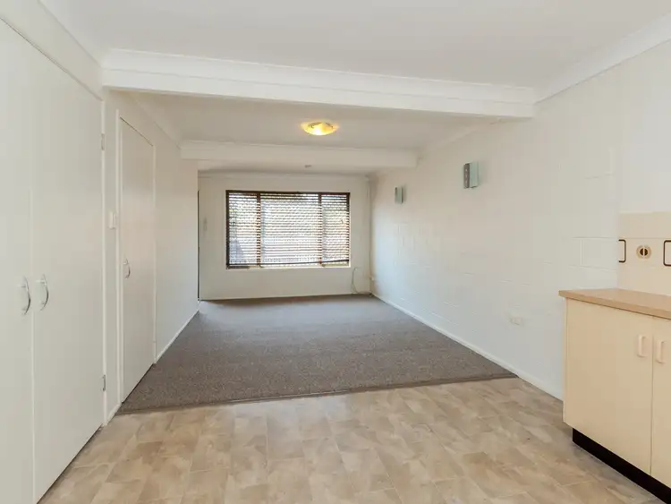 Fourth view of Homely unit listing, 4/17 Roberts Street, South Gladstone QLD 4680