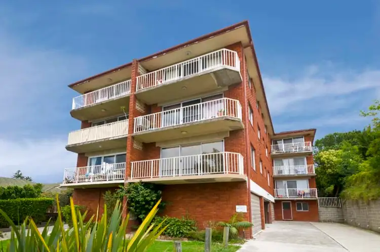 Sixth view of Homely flat listing, 2/12 Seaview Avenue, Newport NSW 2106