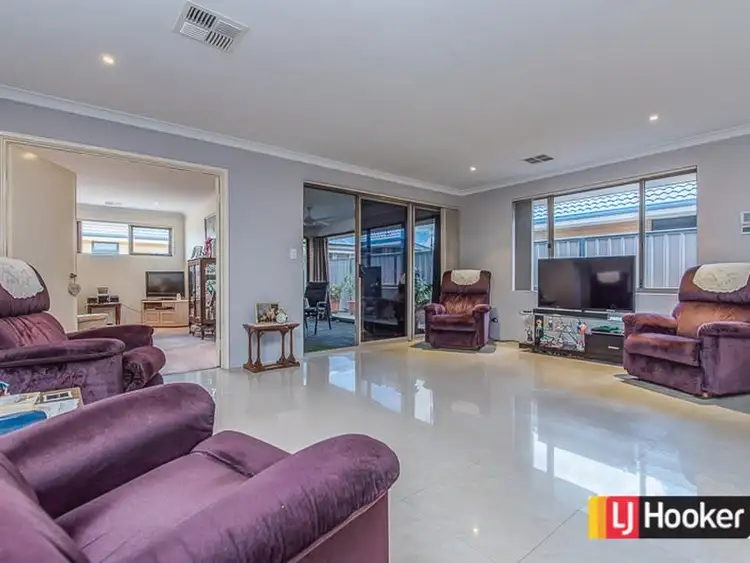 Seventh view of Homely house listing, 15 Pentecost Loop, Southern River WA 6110