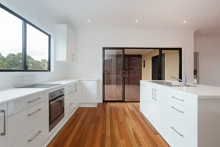 33 Hastings Road