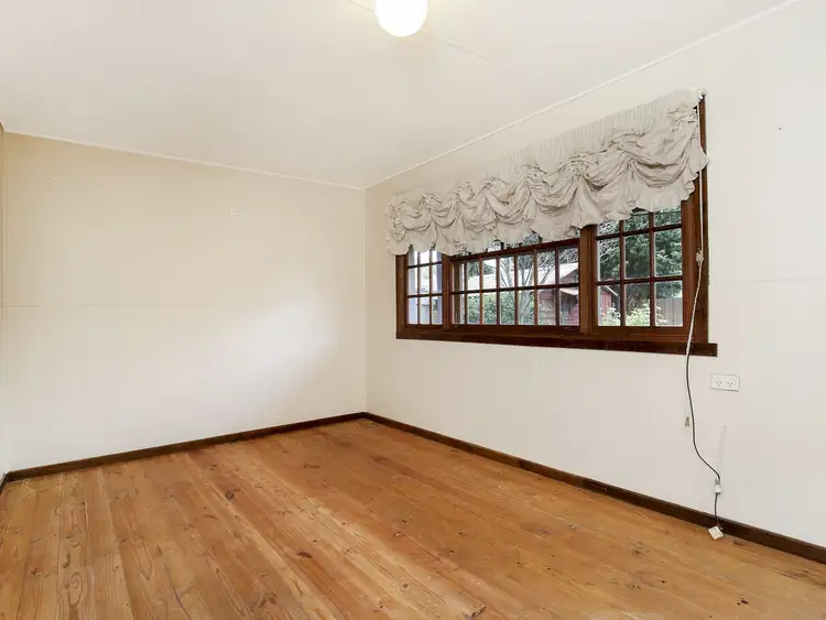 Fifth view of Homely house listing, 6 McGlynn Avenue, South Morang VIC 3752