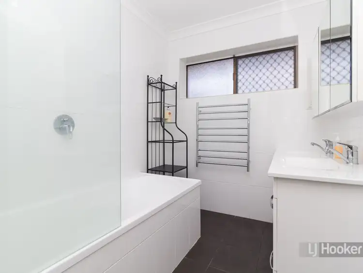 Third view of Homely house listing, 5 Stangate Street, Hillcrest QLD 4118