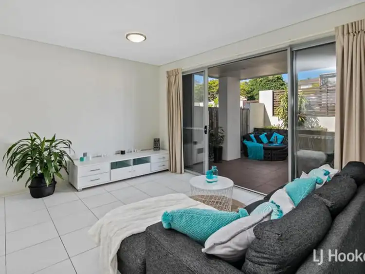 Fourth view of Homely townhouse listing, 5/62 Island Street, Cleveland QLD 4163