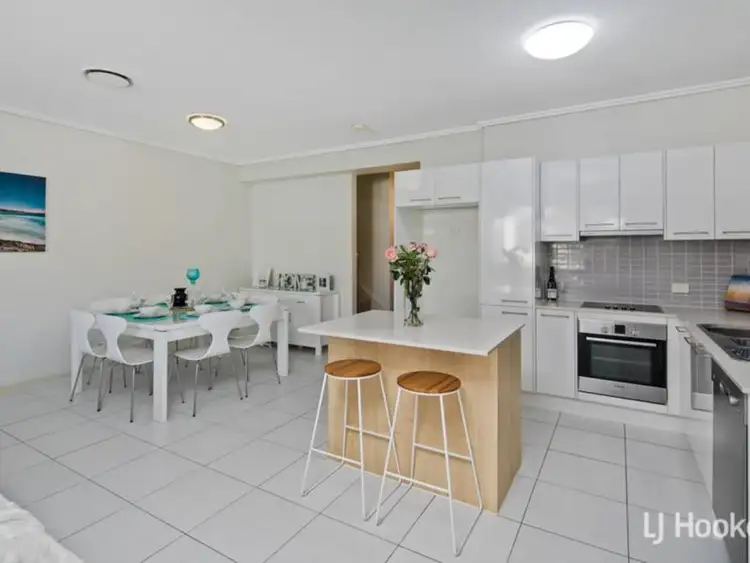 Fifth view of Homely townhouse listing, 5/62 Island Street, Cleveland QLD 4163