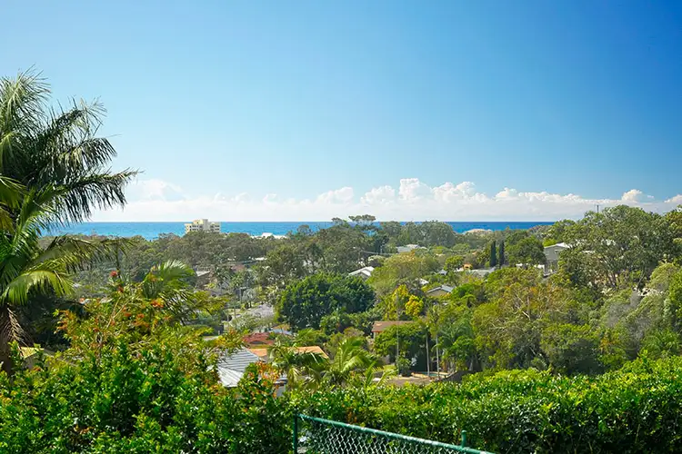 22 Alinjarra Drive, Tugun QLD 4224