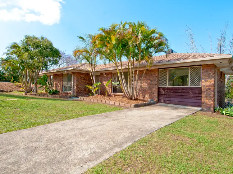 12 Leighton Drive, Edens Landing QLD 4207