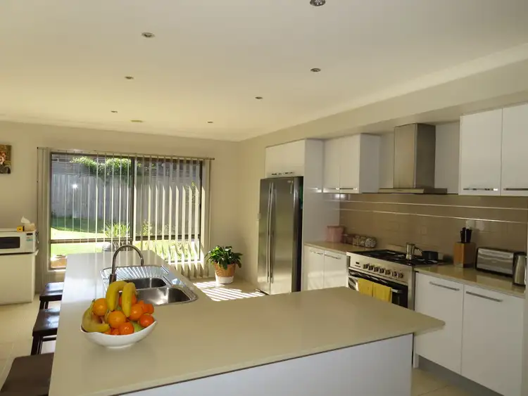 Third view of Homely house listing, 4 Stokes Court, Bairnsdale VIC 3875