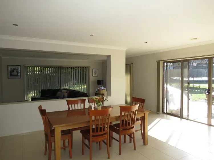 Fifth view of Homely house listing, 4 Stokes Court, Bairnsdale VIC 3875