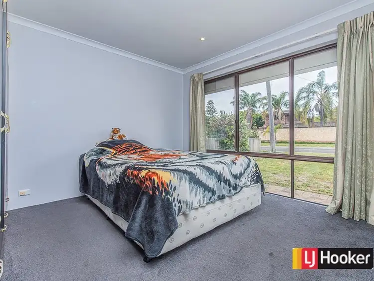 Seventh view of Homely house listing, 6 Kidman Court, Thornlie WA 6108