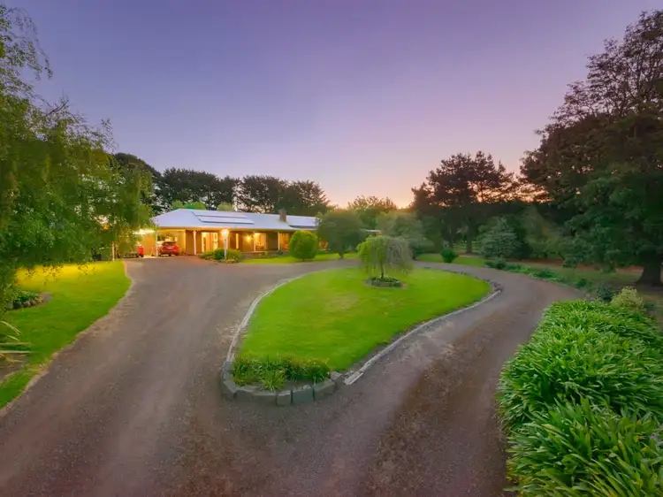 17 Park Ave, Camperdown VIC 3260