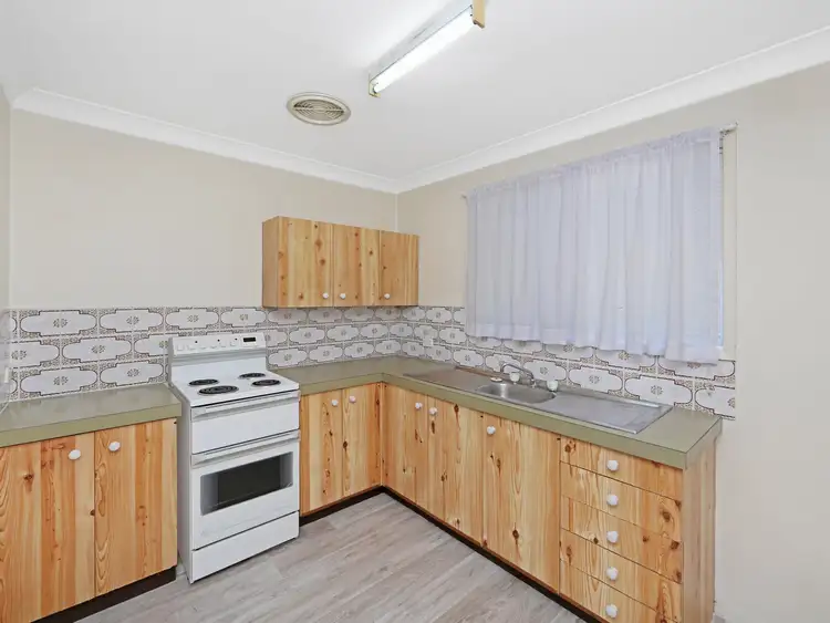 Third view of Homely villa listing, 1/252 The Entrance Road, Long Jetty NSW 2261