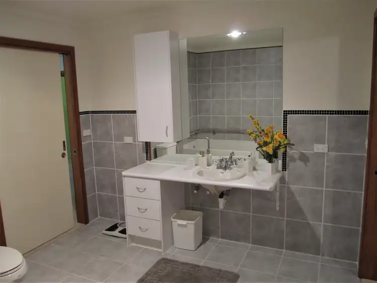 Fourth view of Homely house listing, 6 Birdswood Court, Langwarrin South VIC 3911