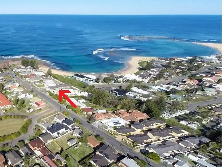Main view of Homely unit listing, 4/144 Ocean Parade, Blue Bay NSW 2261