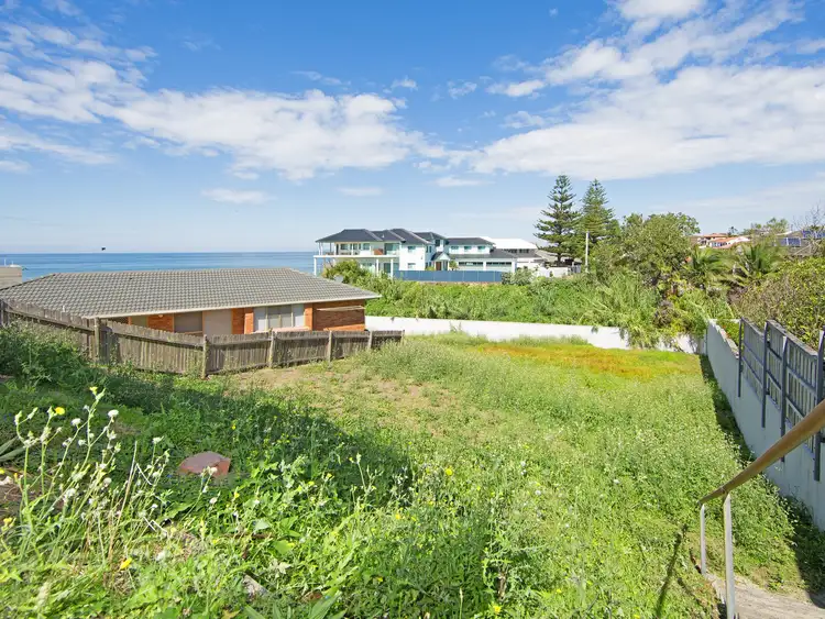 Fourth view of Homely unit listing, 4/144 Ocean Parade, Blue Bay NSW 2261