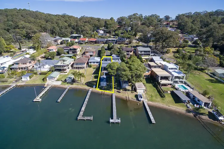 Fifth view of Homely house listing, 2/8 Skye Point Road, Coal Point NSW 2283