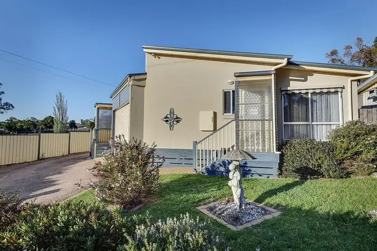 1/1 Worcester Road, Lakes Entrance VIC 3909