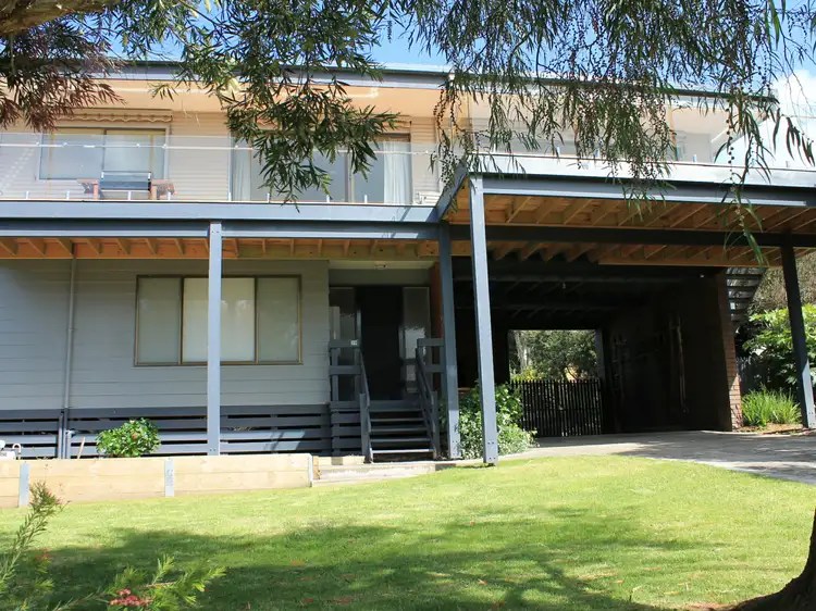 29 Beilby Avenue, Inverloch VIC 3996