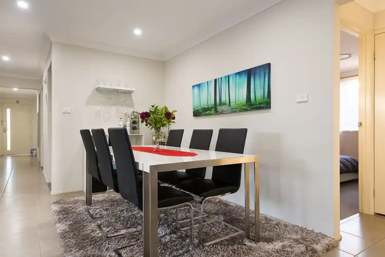 Fourth view of Homely house listing, 21 Petunia Place, Macquarie Fields NSW 2564