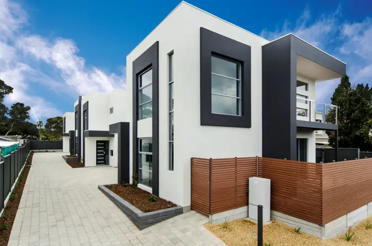 Main view of Homely unit listing, 2/56 Fenton Avenue, Christies Beach SA 5165