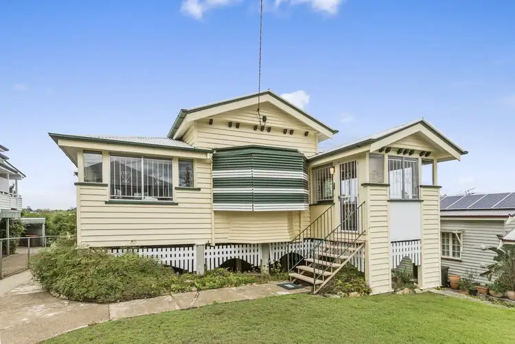 Second view of Homely house listing, 4 Moore St, Milton QLD 4064