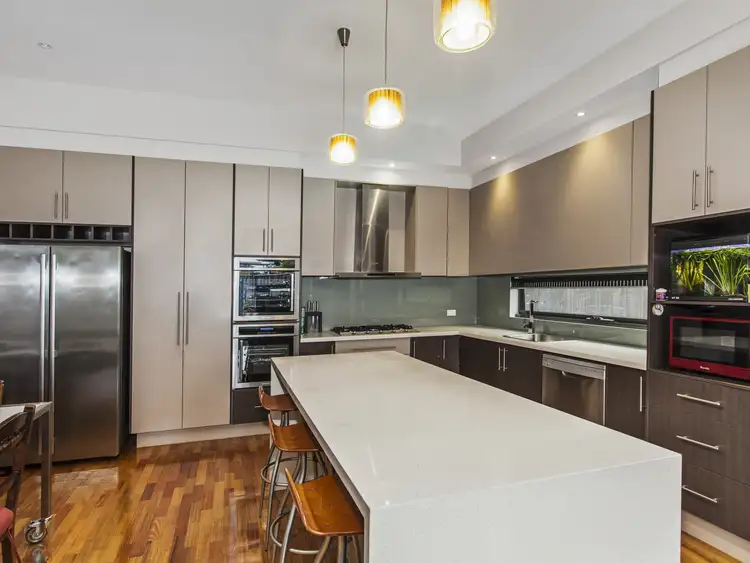 Second view of Homely house listing, 11 Mandalay Circuit, Beveridge VIC 3753