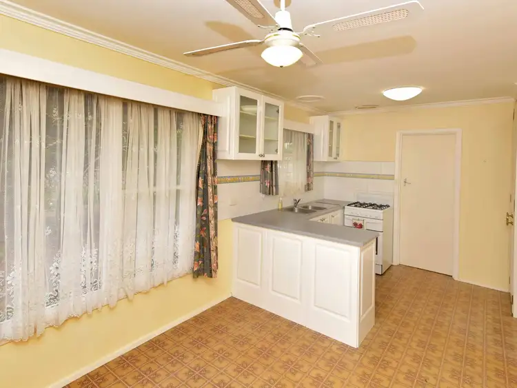 Fifth view of Homely house listing, 23 Sheridan Street, Hamlyn Heights VIC 3215