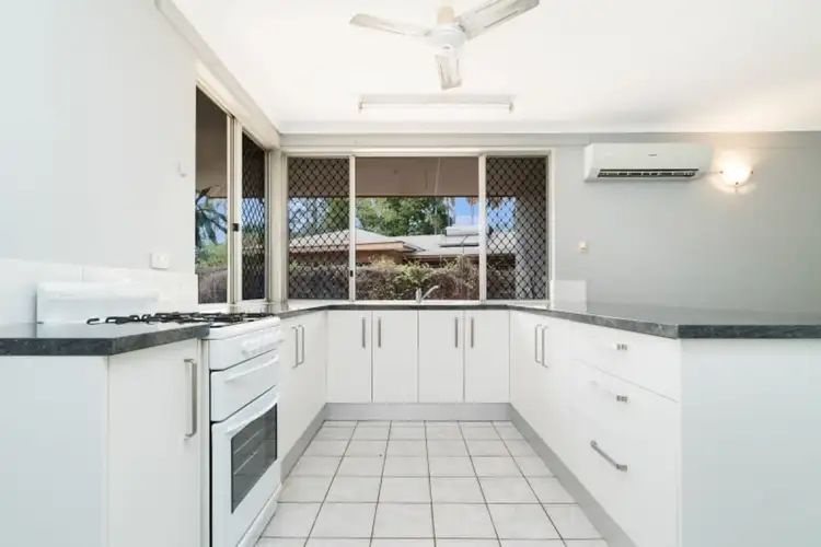 37 Melastoma Drive, Moulden NT 830