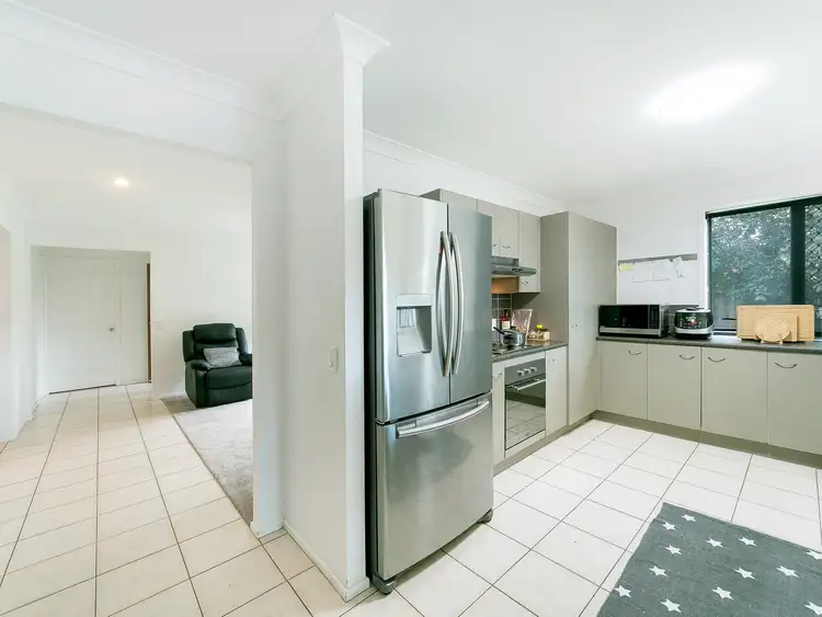 37 Maurice Avenue, Morayfield QLD 4506