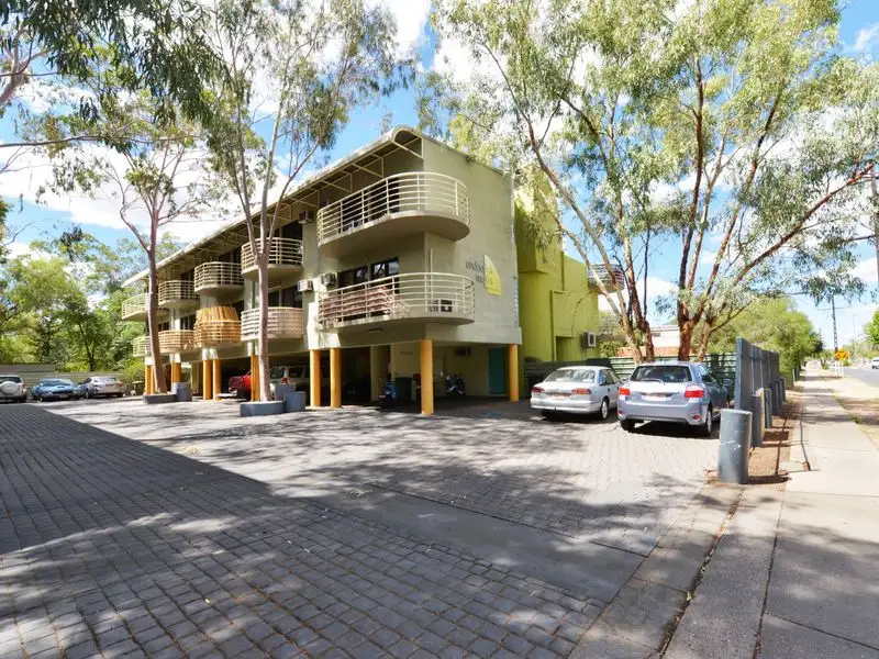 Main view of Homely unit listing, 18/11 Undoolya Road, East Side NT 870