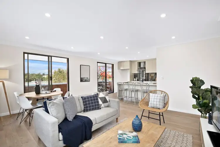 Second view of Homely unit listing, 3/767 Pittwater Road, Dee Why NSW 2099
