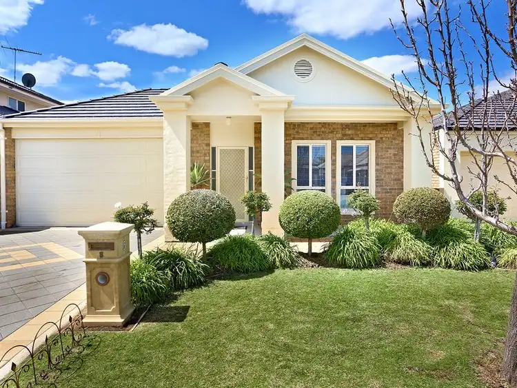 5 Innes Cct, Mawson Lakes SA 5095