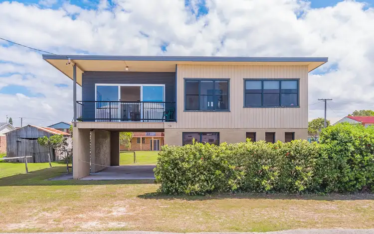 54 Ocean Road, Brooms Head NSW 2463