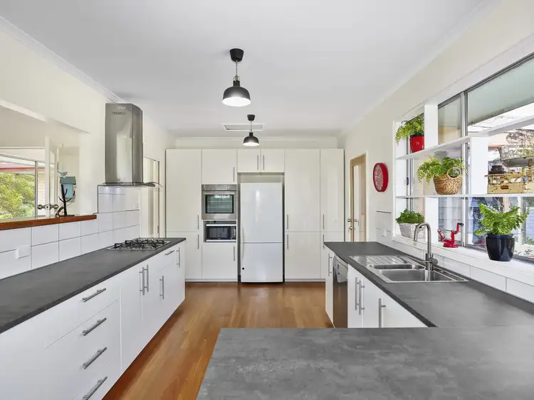 Seventh view of Homely house listing, 18 Thom Street, Alexandra VIC 3714