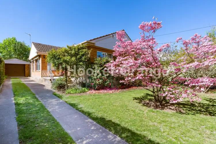 11 National Avenue, Orange NSW 2800
