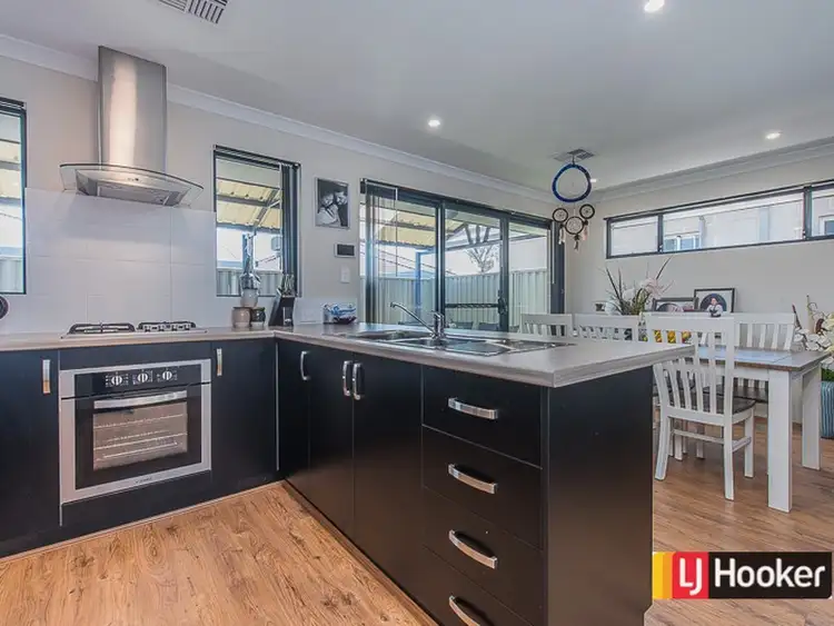 Sixth view of Homely house listing, 48 Carbeen View, Piara Waters WA 6112