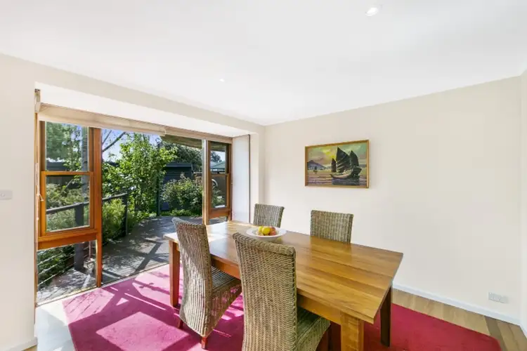 Second view of Homely house listing, 7 Harris Place, Hackett ACT 2602