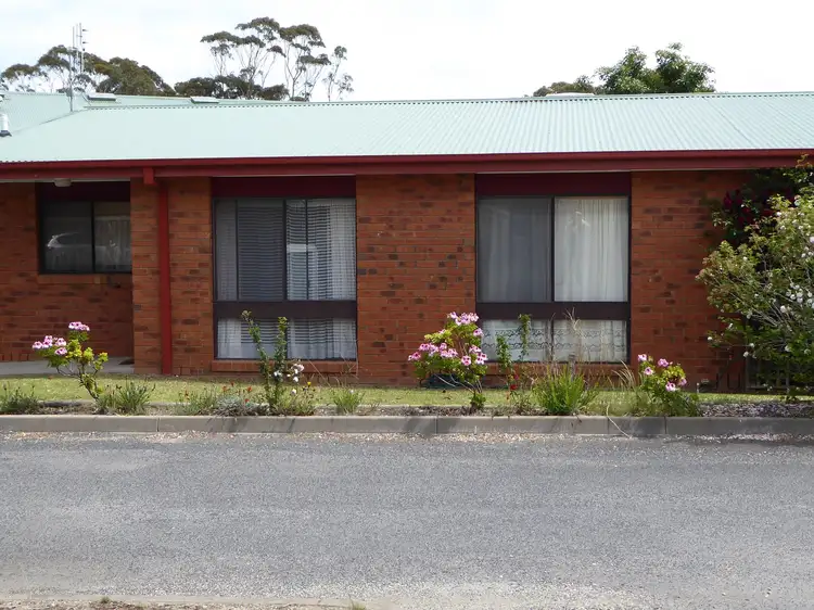 Second view of Homely unit listing, 15/23 Alexandra Avenue, Kalimna VIC 3909