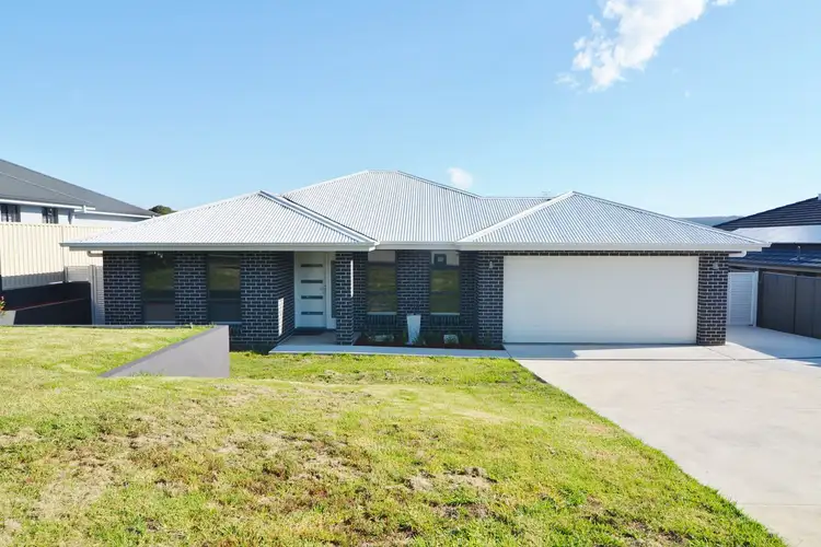 11 Surveyors Way, Lithgow NSW 2790