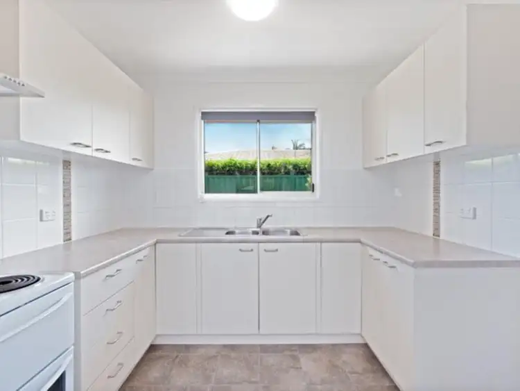 Third view of Homely house listing, 208 Bloomfield Street, Cleveland QLD 4163