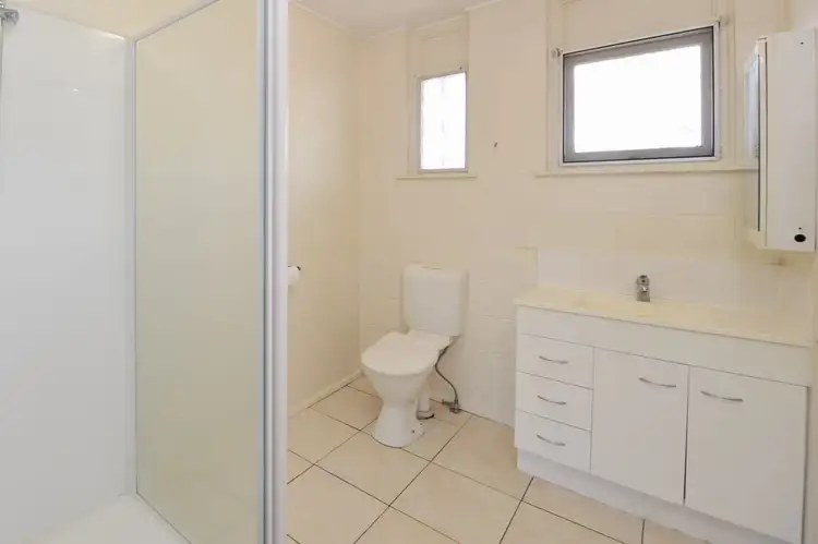 Sixth view of Homely block of units listing, 1-4/167 Toolooa Street, South Gladstone QLD 4680