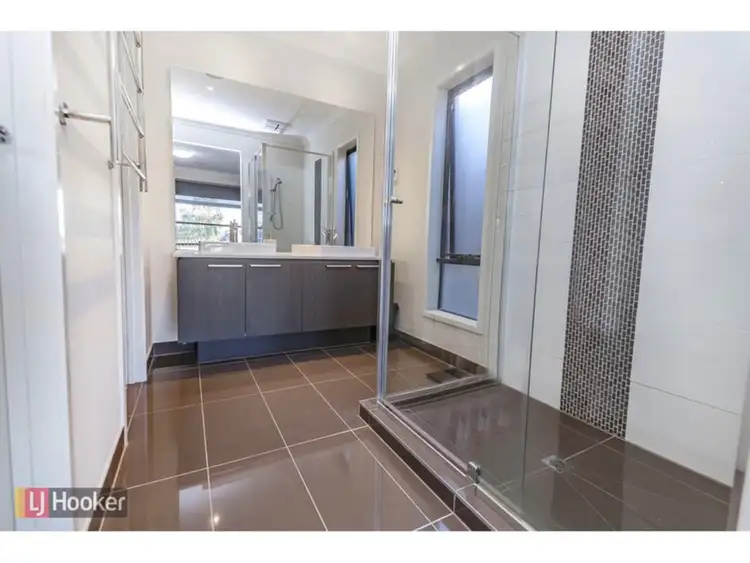 Seventh view of Homely house listing, 22 Lemon Myrtle Way, Craigieburn VIC 3064