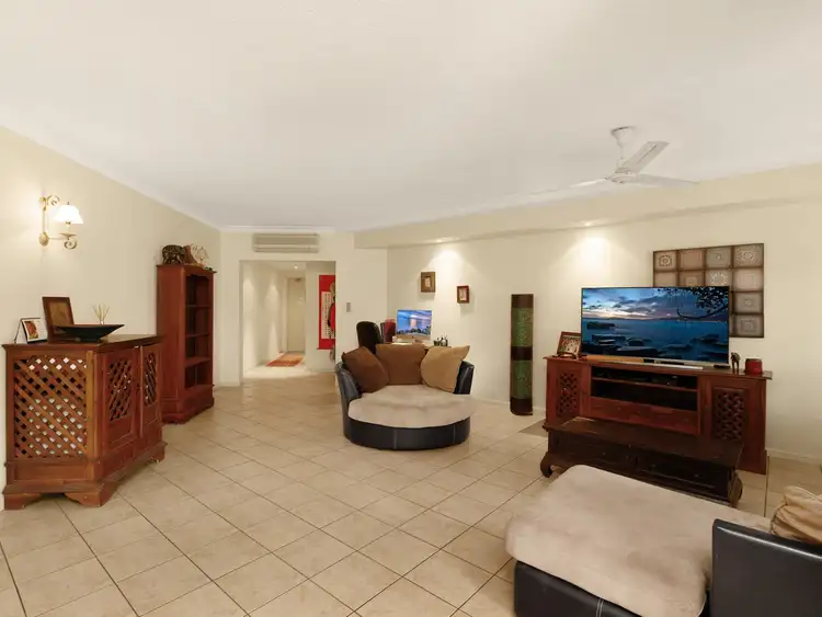 Fifth view of Homely unit listing, 302/2-10 Greenslopes Street, Cairns North QLD 4870