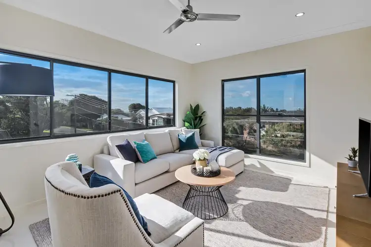 Seventh view of Homely semi-detached listing, 2/17 Musgrave Street, Wellington Point QLD 4160