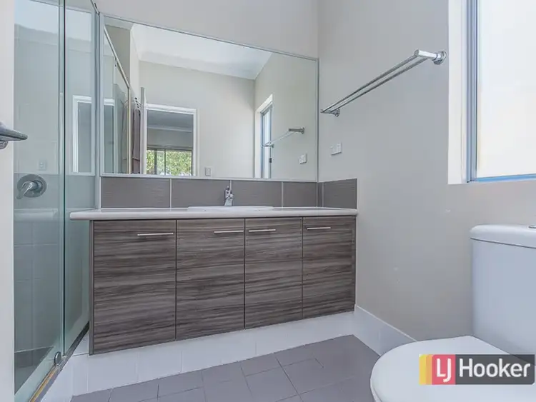 Seventh view of Homely unit listing, 2/13 Bray Street, Kelmscott WA 6111