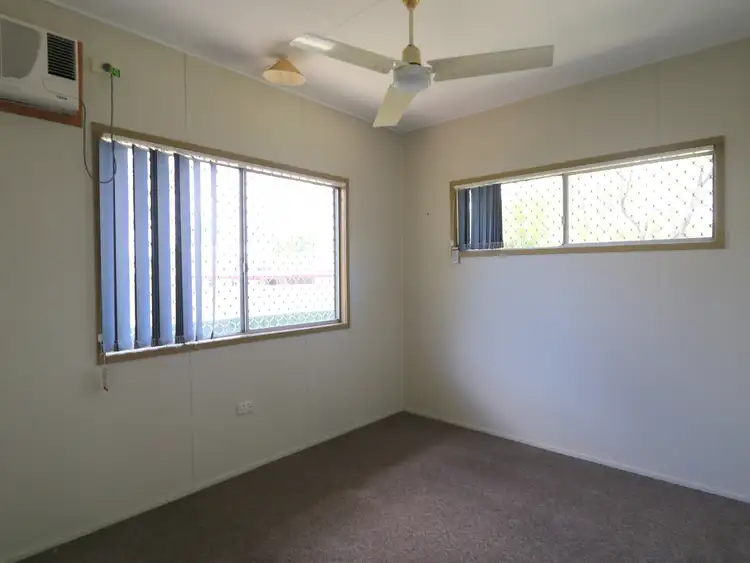 Sixth view of Homely house listing, 30 Harris St, Emerald QLD 4720