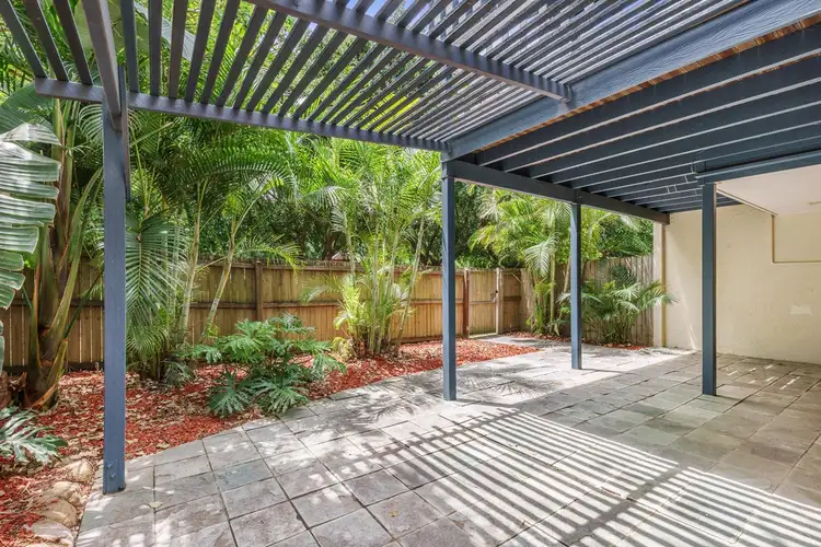 Sixth view of Homely townhouse listing, 2/164 Fairfield Road, Fairfield QLD 4103