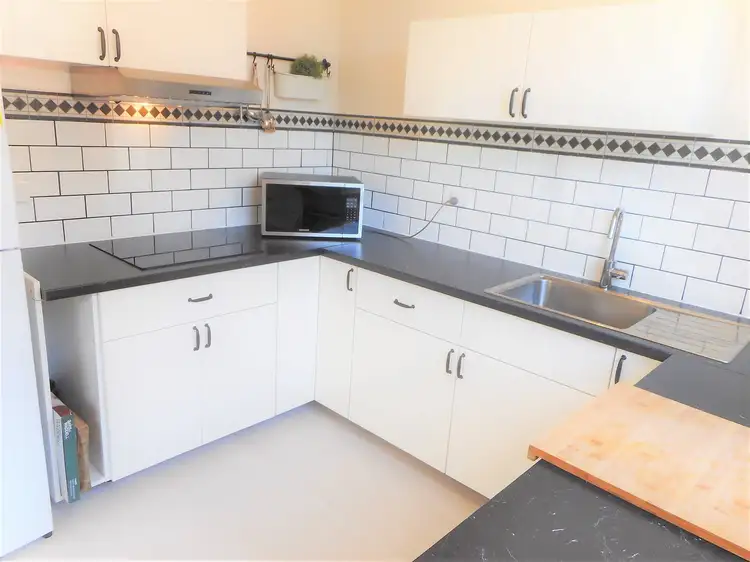Third view of Homely unit listing, 1/6 Stornaway Road, Queanbeyan NSW 2620